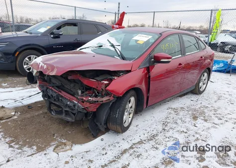 2014 Ford Focus Se z USA, uszkodzony, nr VIN 1FADP3F21EL370683
